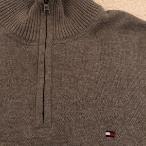 Tommy Hilfiger grey sweater
